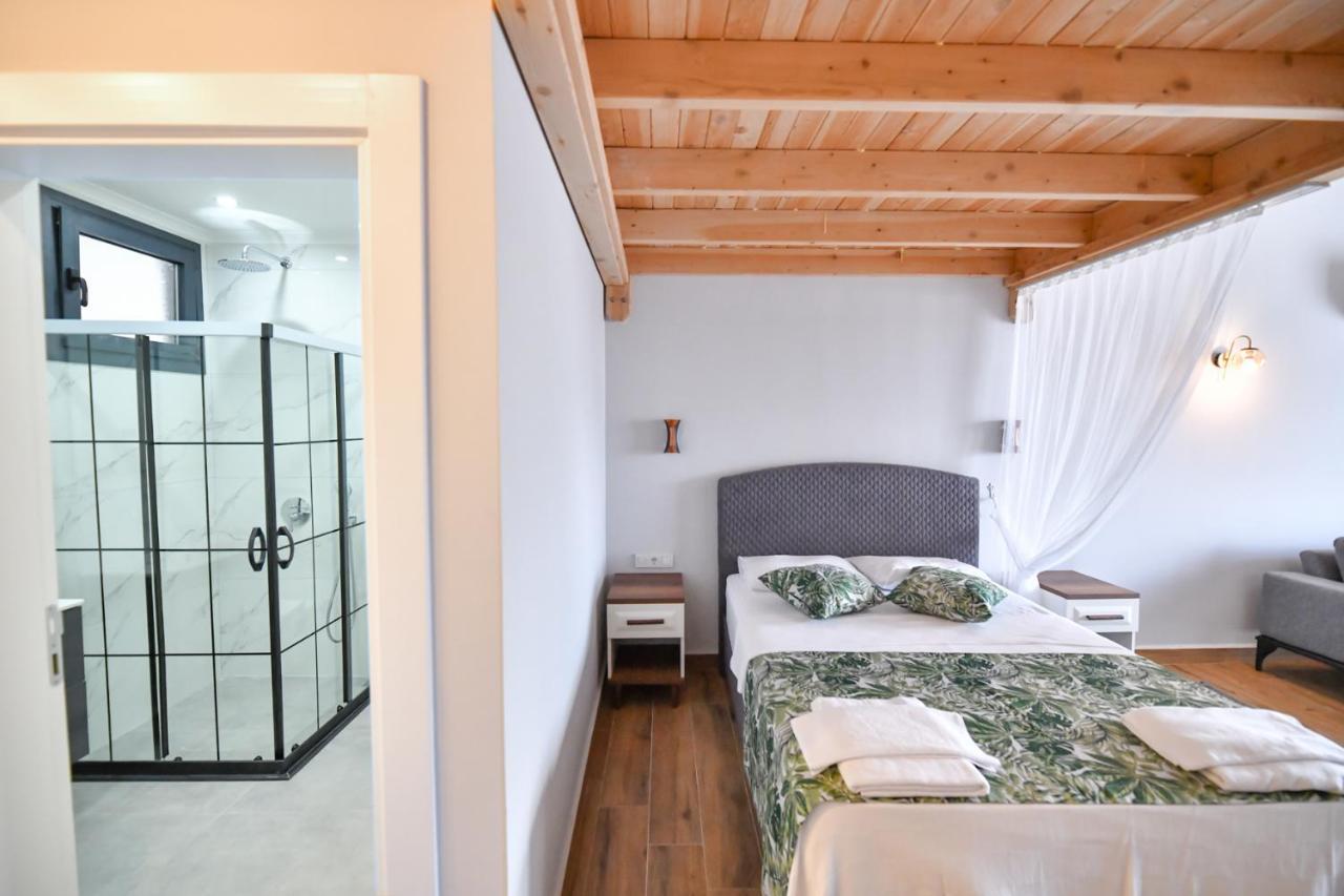 Red Moon Suites Fethiye Extérieur photo