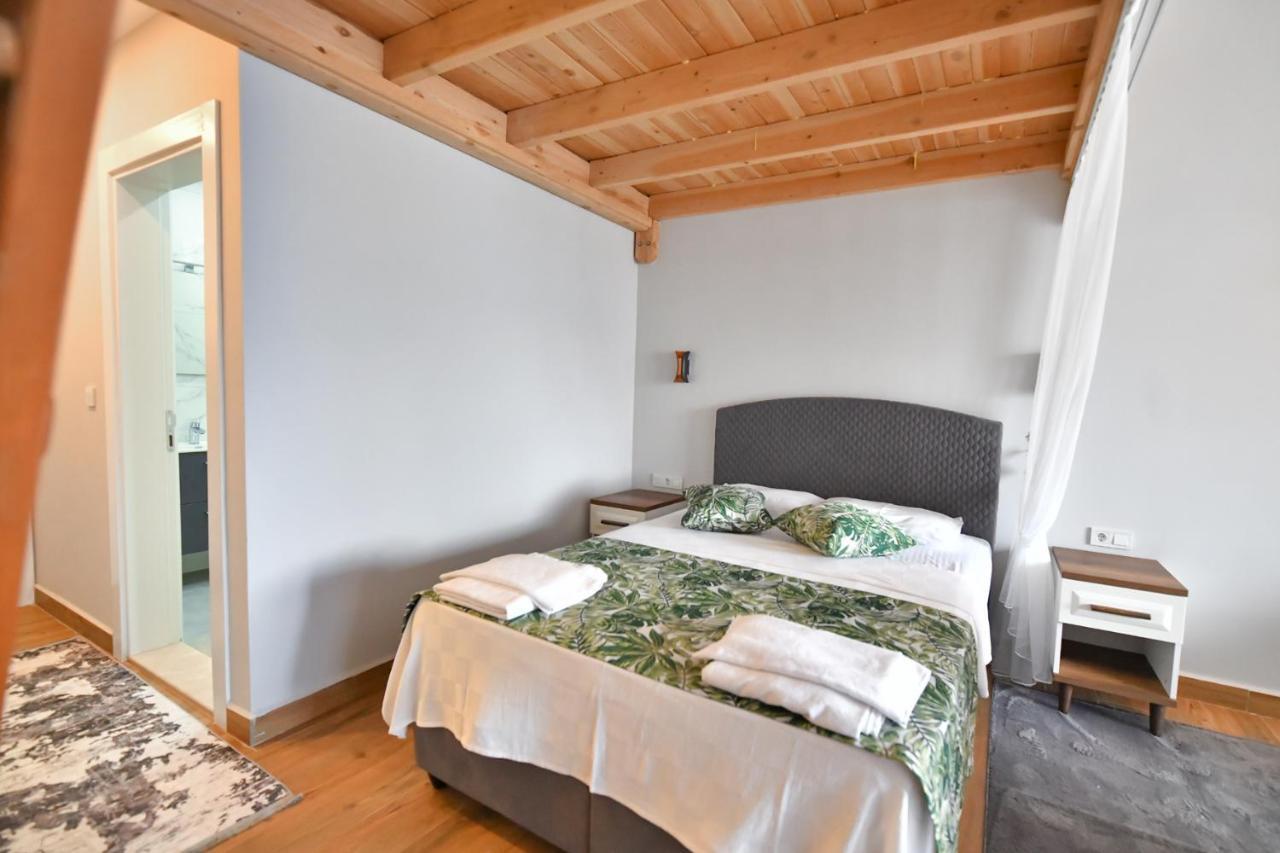 Red Moon Suites Fethiye Extérieur photo