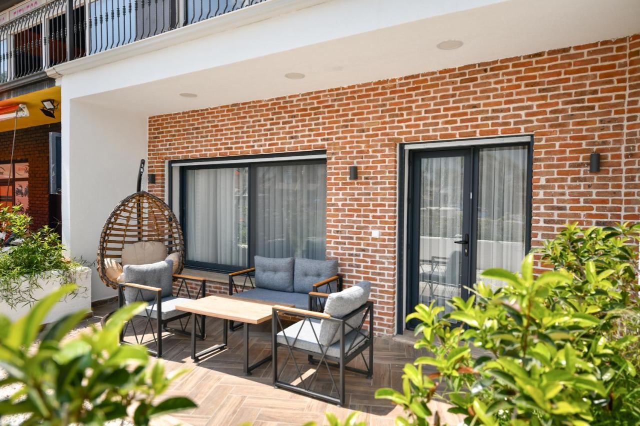 Red Moon Suites Fethiye Extérieur photo